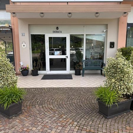Ca Della Roggia Hotell Rovereto  Exteriör bild