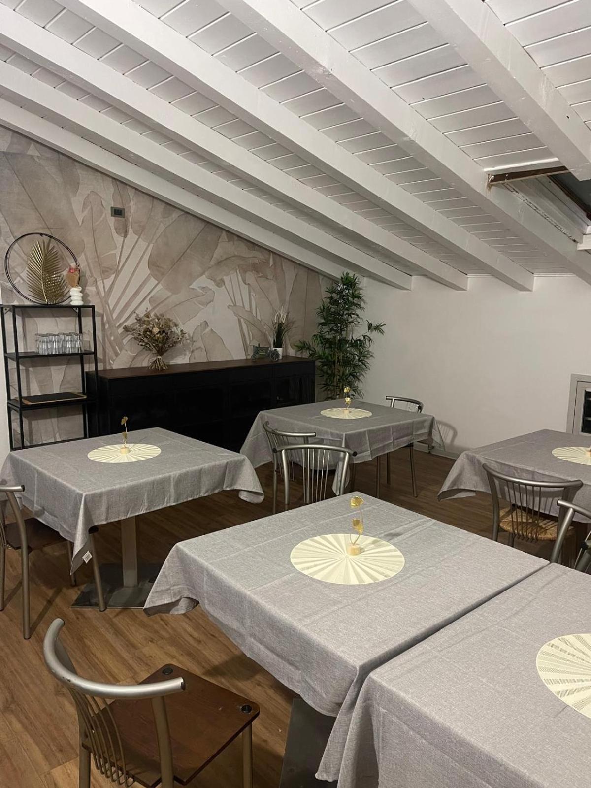 Ca Della Roggia Hotell Rovereto  Exteriör bild